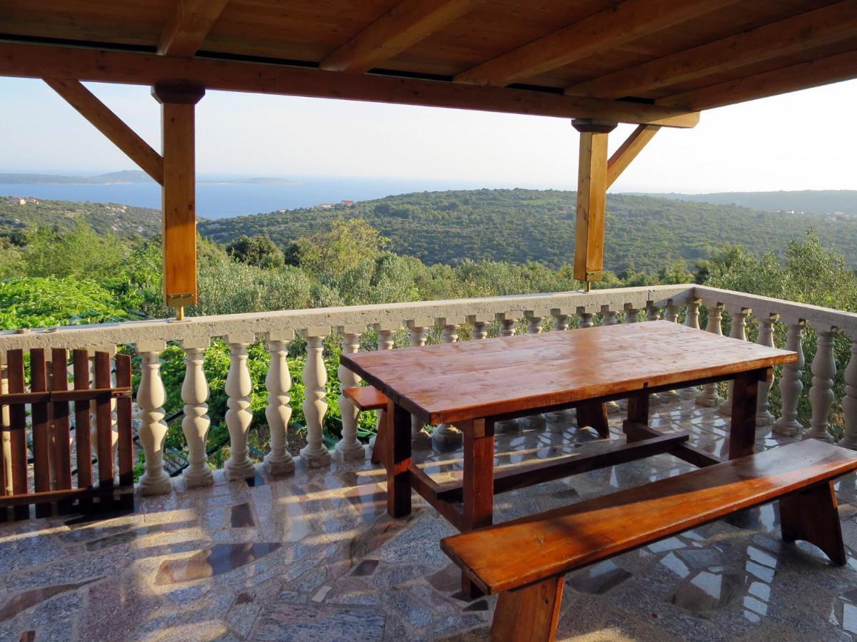 Holiday Home Basic - Tgr612 By Interhome Vinišće Εξωτερικό φωτογραφία